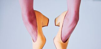 welke kleur schoenen past overal bij?